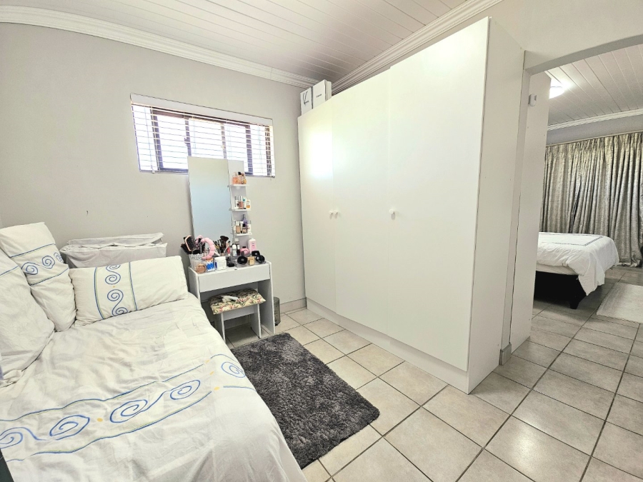 Commercial Property for Sale in Heather Park Western Cape